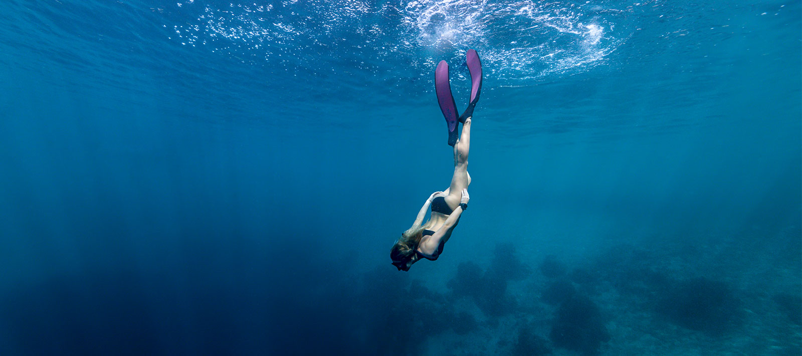 DESCENT™ MK1 - Dive Computer with Surface GPS
